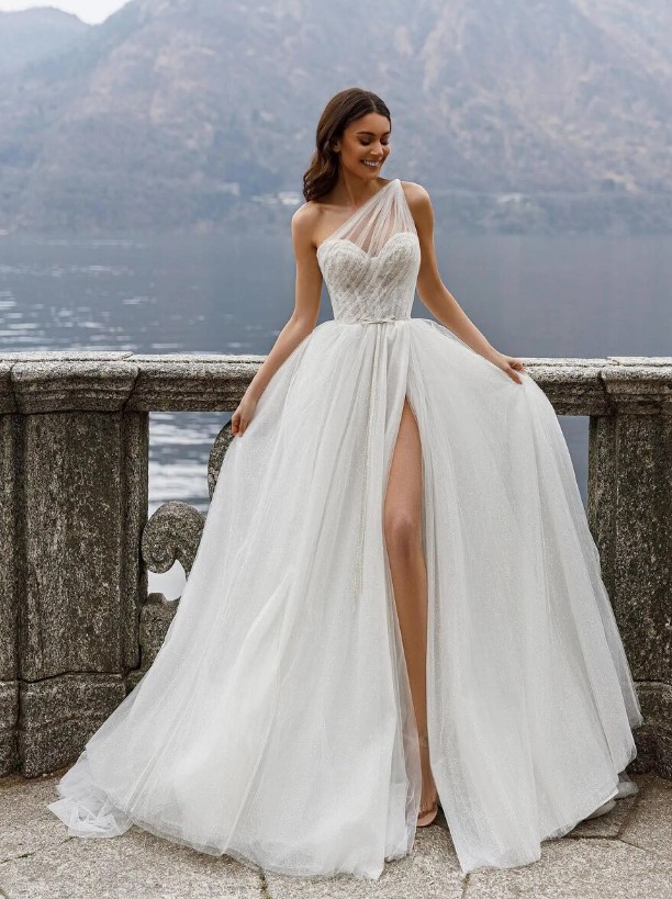 Wedding dress rental